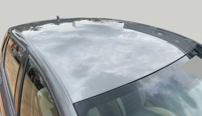 2013 Volkswagen Polo HIGHLINE1.2L, Petrol, Manual, 83,313 km, Roof