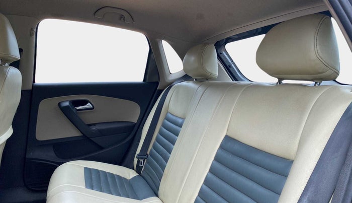 2013 Volkswagen Polo HIGHLINE1.2L, Petrol, Manual, 83,313 km, Right Side Rear Door Cabin