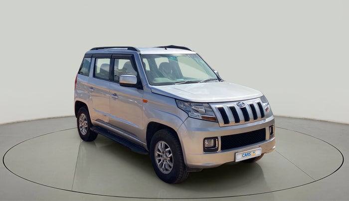 2016 Mahindra TUV300 T8, Diesel, Manual, 38,754 km, Right Front Diagonal