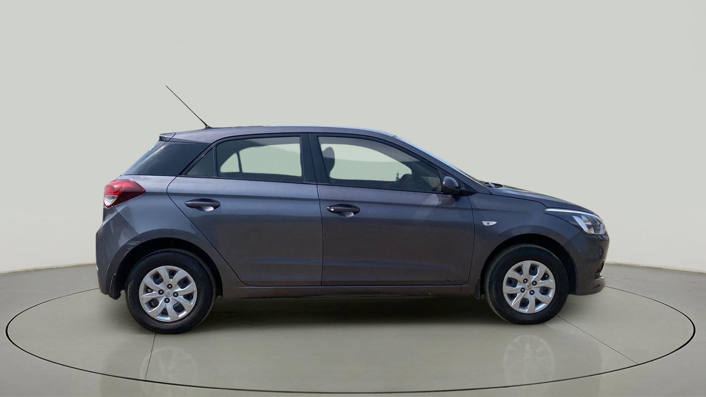2016 Hyundai Elite i20 MAGNA 1.2, Petrol, Manual, 31,496 km, Right Side View