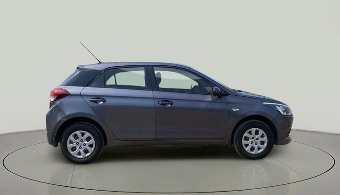 2016 Hyundai Elite i20 MAGNA 1.2, Petrol, Manual, 31,496 km, Right Side View