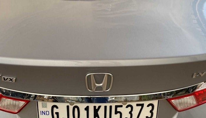 2019 Honda City 1.5L I-VTEC VX, Petrol, Manual, 60,347 km, Dicky (Boot door) - Slightly dented