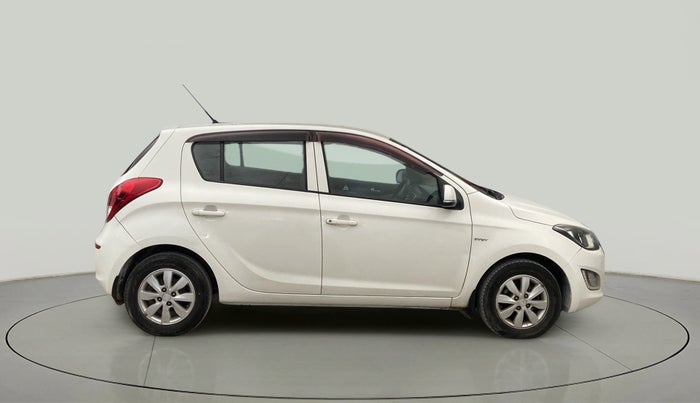 2014 Hyundai i20 SPORTZ 1.2, Petrol, Manual, 78,713 km, Right Side View