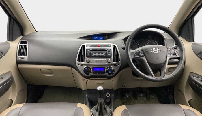 2014 Hyundai i20 SPORTZ 1.2, Petrol, Manual, 78,713 km, Dashboard