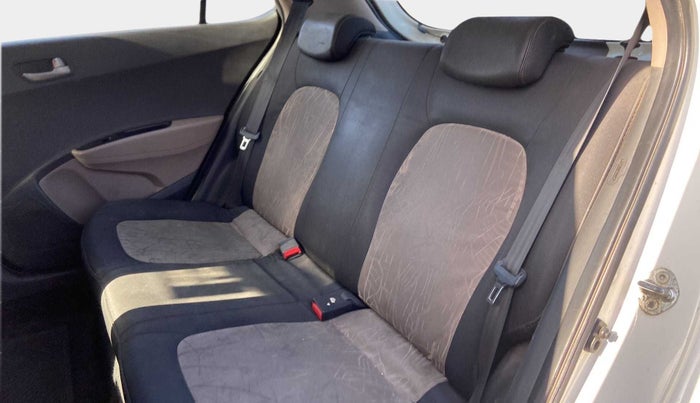 2014 Hyundai Grand i10 ASTA 1.2 KAPPA VTVT, Petrol, Manual, 69,497 km, Right Side Rear Door Cabin