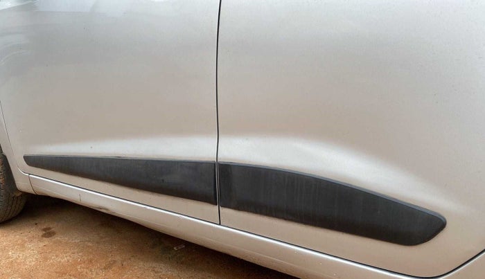 2018 Hyundai Grand i10 ASTA 1.2 KAPPA VTVT, Petrol, Manual, 92,759 km, Left running board - Slightly dented