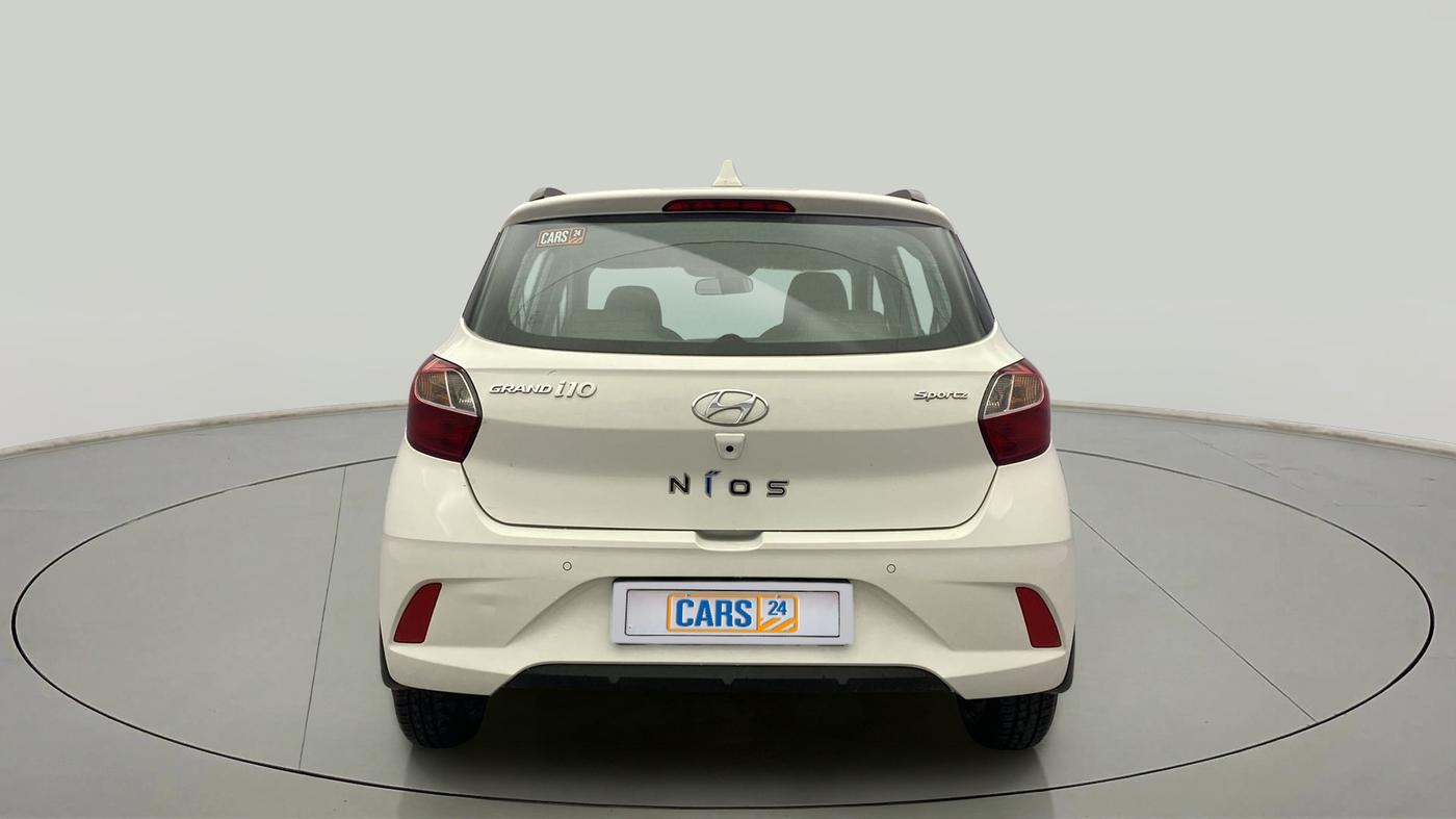 2022 Hyundai GRAND I10 NIOS SPORTZ AMT 1.2 KAPPA VTVT, Petrol, Automatic, 13,004 km, Back/Rear