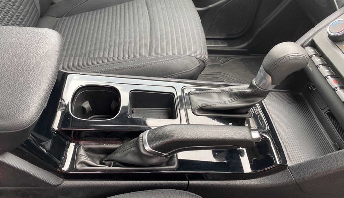 2022 Mahindra XUV700 AX 5 P AT 5 STR, Petrol, Automatic, 16,335 km, Gear Lever