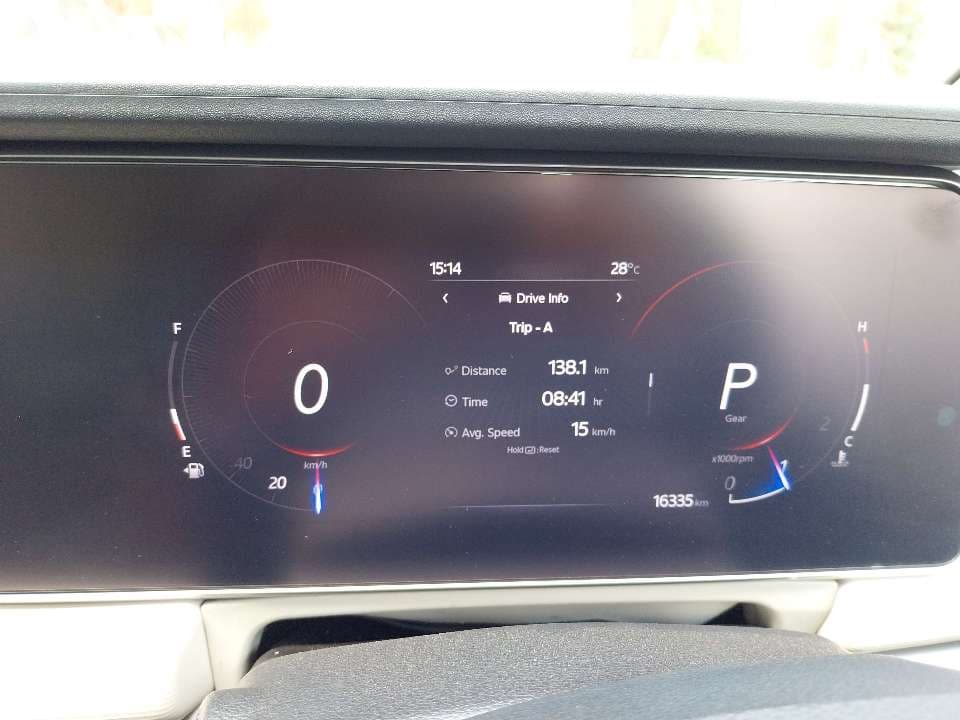 2022 Mahindra XUV700 AX 5 P AT 5 STR, Petrol, Automatic, 16,335 km, Odometer Image