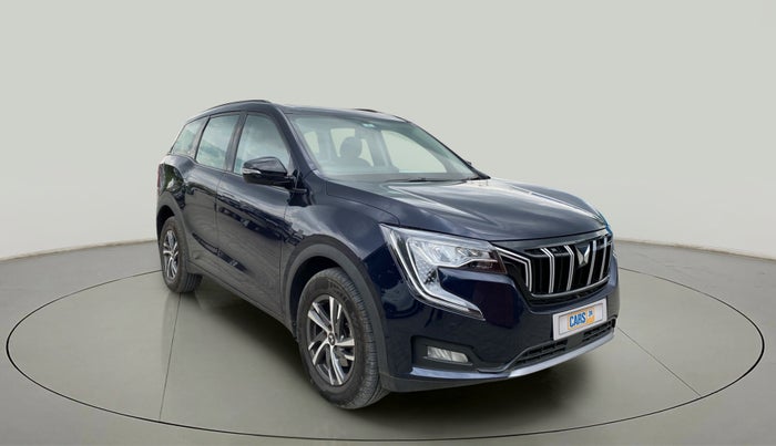 2022 Mahindra XUV700 AX 5 P AT 5 STR, Petrol, Automatic, 16,335 km, Right Front Diagonal