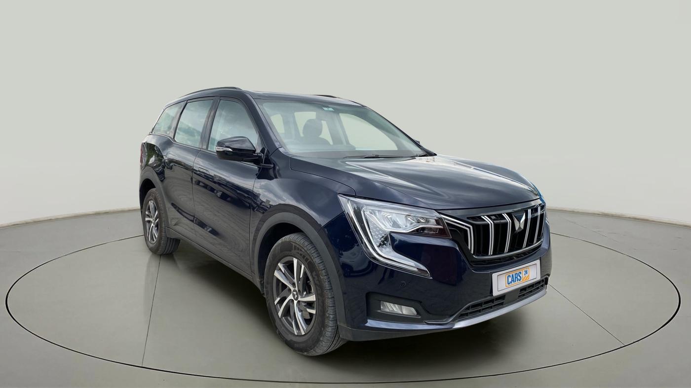 2022 Mahindra XUV700 AX 5 P AT 5 STR, Petrol, Automatic, 16,335 km, SRP