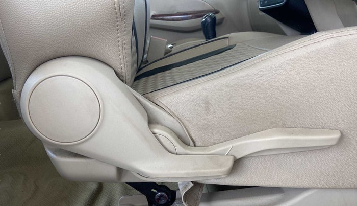 2018 Maruti Dzire ZXI PLUS, Petrol, Manual, 33,382 km, Driver Side Adjustment Panel