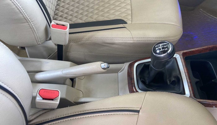2018 Maruti Dzire ZXI PLUS, Petrol, Manual, 33,382 km, Gear Lever