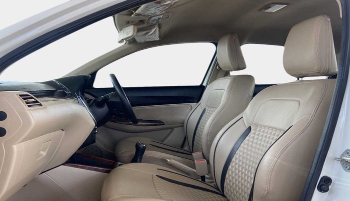 2018 Maruti Dzire ZXI PLUS, Petrol, Manual, 33,382 km, Right Side Front Door Cabin
