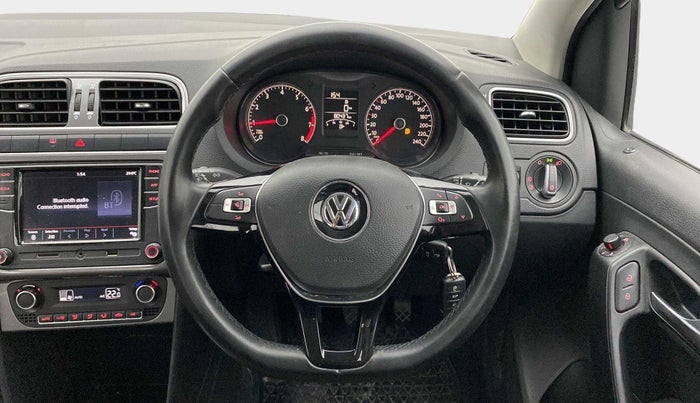 2017 Volkswagen Polo HIGHLINE PLUS 1.2(16 ALLOY, Petrol, Manual, 80,371 km, Steering Wheel Close Up
