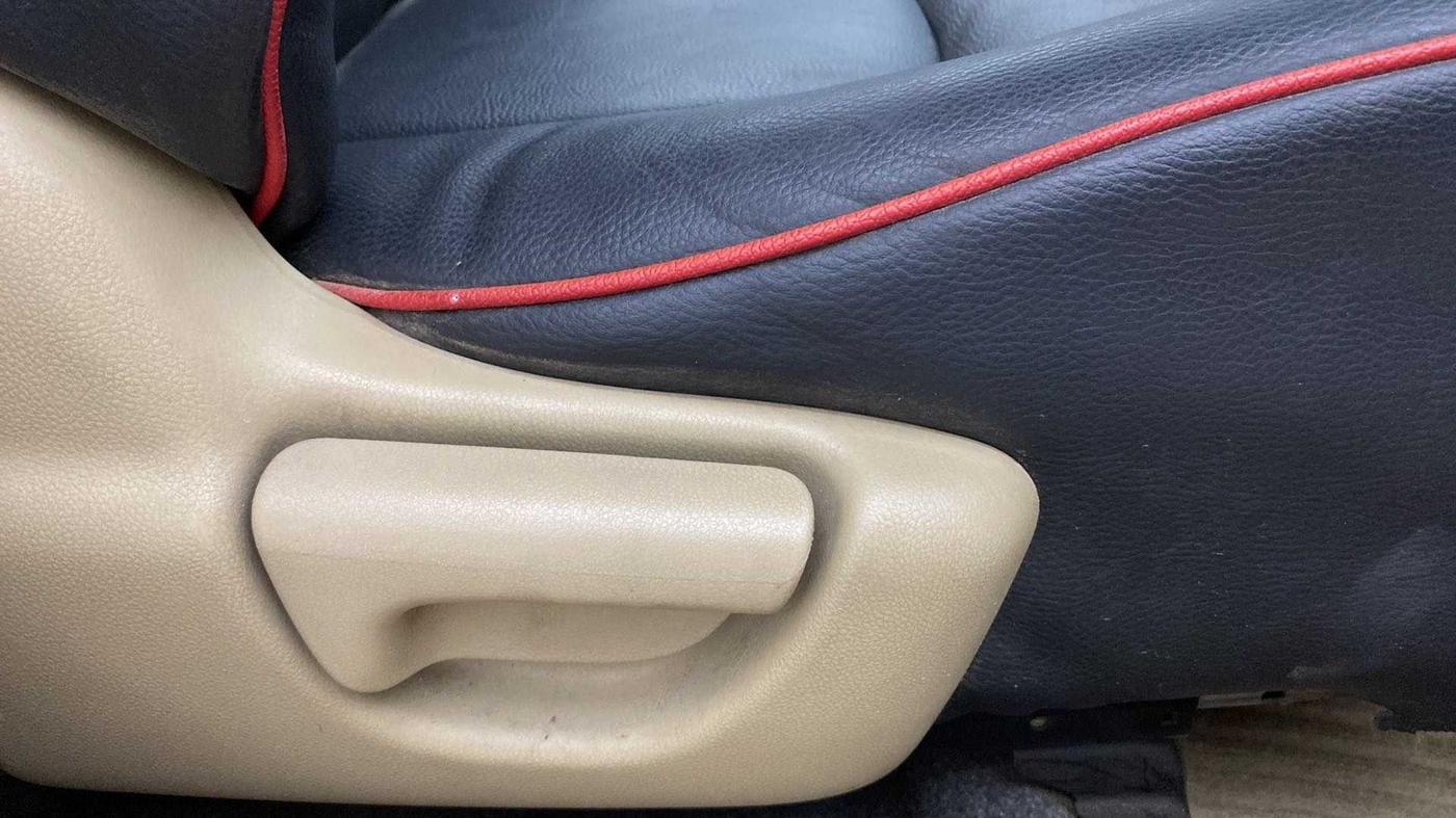 2013 Honda Brio S MT, Petrol, Manual, 58,318 km, Driver Side Adjustment Panel