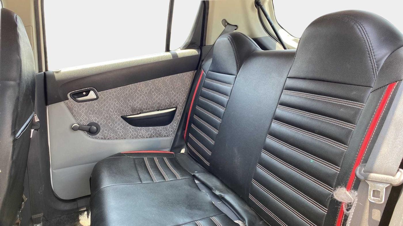 2017 Maruti Alto 800 LXI, Petrol, Manual, 26,391 km, Right Side Rear Door Cabin