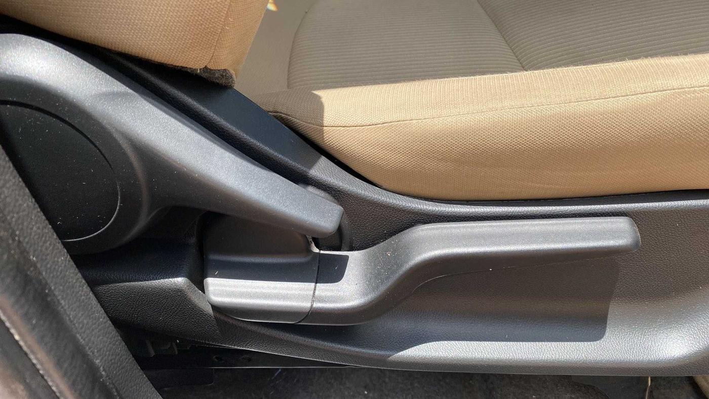 2019 Honda Amaze 1.2L I-VTEC V, Petrol, Manual, 24,237 km, Driver Side Adjustment Panel