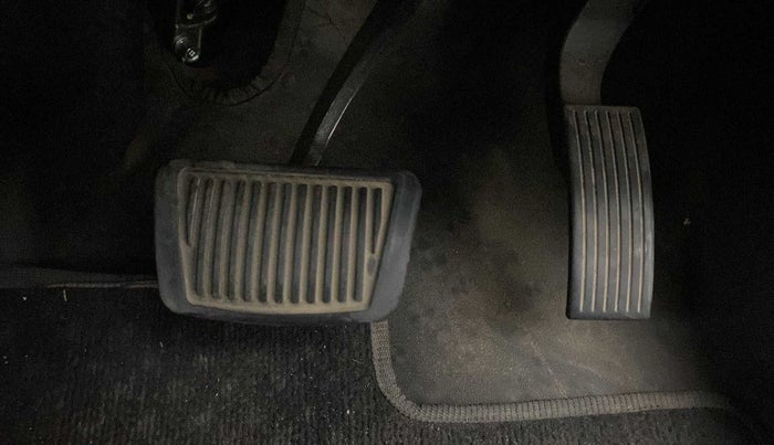 2022 Hyundai AURA SX PLUS 1.2 AMT, Petrol, Automatic, 37,286 km, Pedals