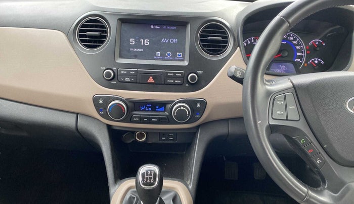 2017 Hyundai Grand i10 ASTA 1.2 KAPPA VTVT, Petrol, Manual, 45,448 km, Dashboard