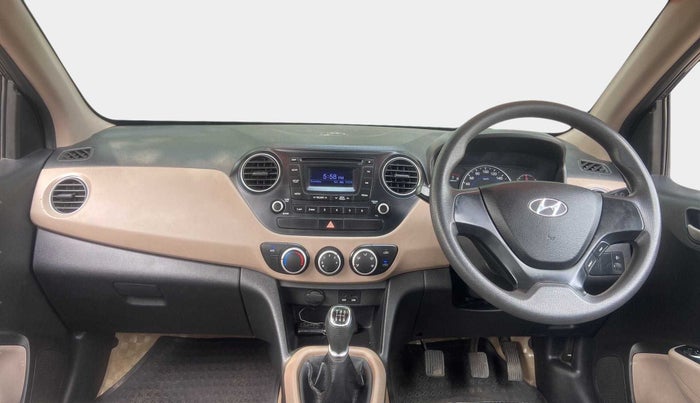 2014 Hyundai Grand i10 SPORTZ 1.2 KAPPA VTVT, Petrol, Manual, 60,546 km, Dashboard