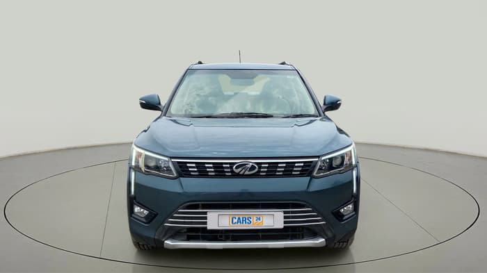 2021 Mahindra XUV300 W8 (O) 1.2 PETROL, Petrol, Manual, 21,374 km, Front
