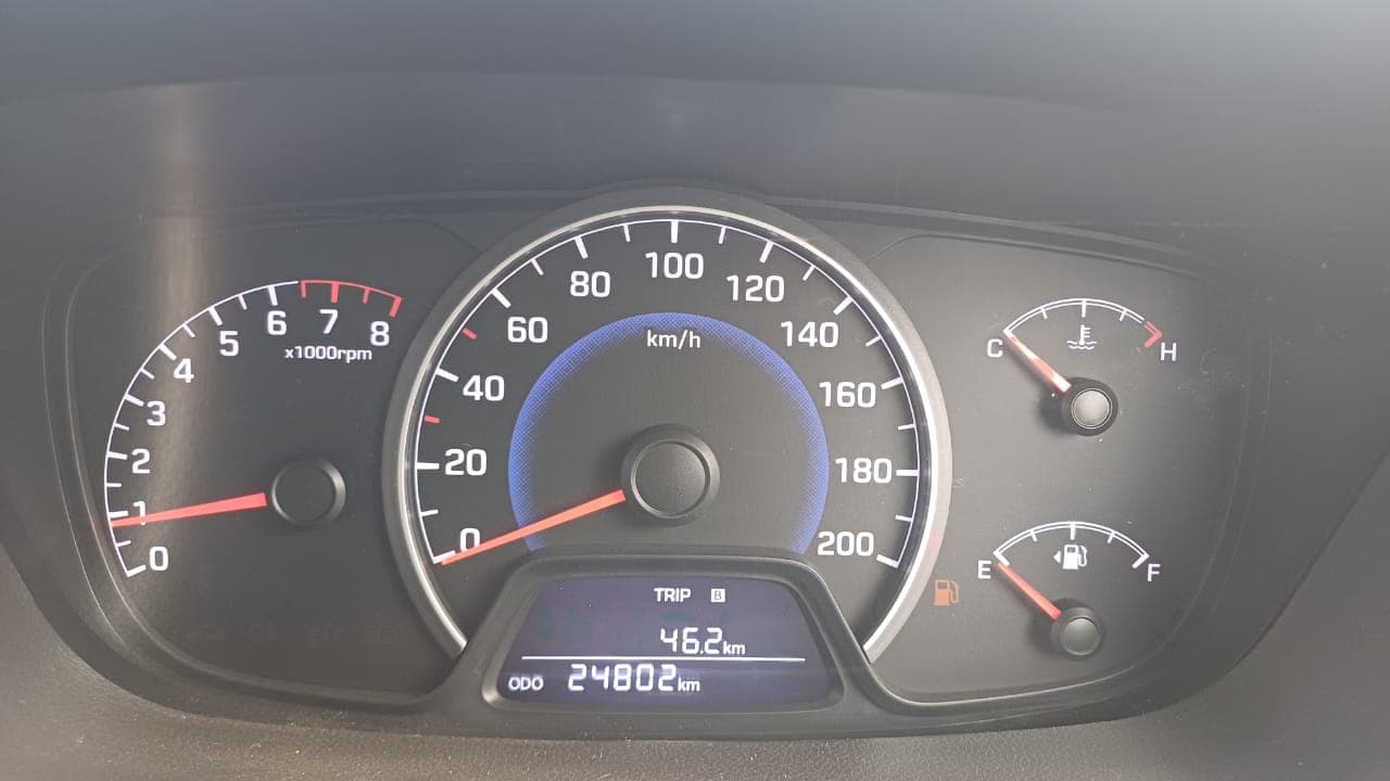 2014 Hyundai Grand i10 SPORTZ 1.2 KAPPA VTVT, Petrol, Manual, 24,833 km, Odometer Image