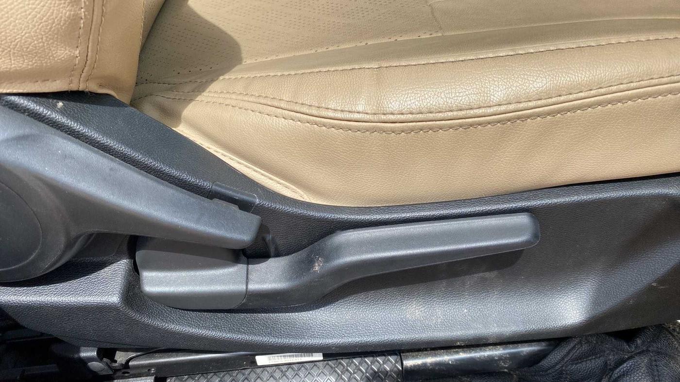 2021 Honda City 1.5L I-VTE V CVT, Petrol, Automatic, 22,367 km, Driver Side Adjustment Panel