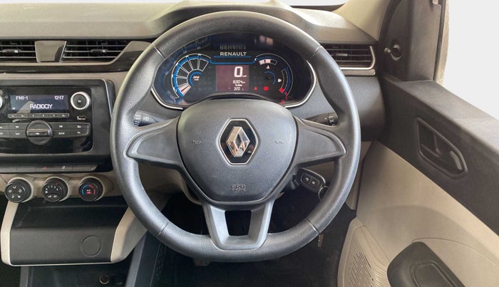2020 Renault TRIBER RXL MT, Petrol, Manual, 16,901 km, Steering Wheel Close Up