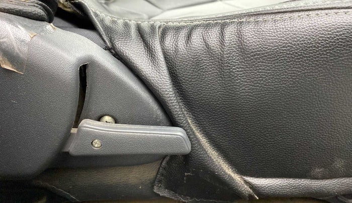 2018 Maruti Alto 800 VXI, Petrol, Manual, 55,517 km, Driver Side Adjustment Panel
