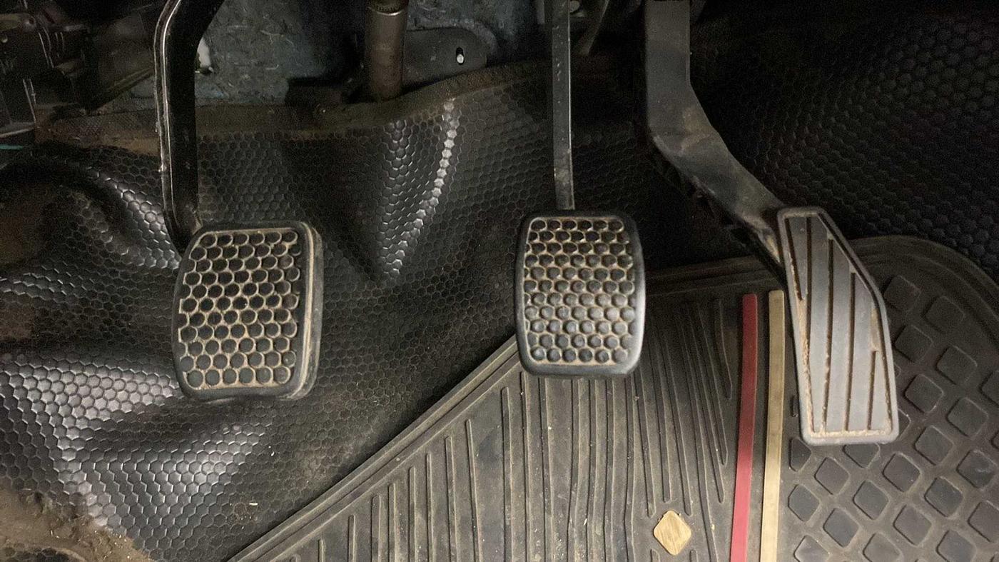 2018 Maruti Alto 800 VXI, Petrol, Manual, 55,517 km, Pedals