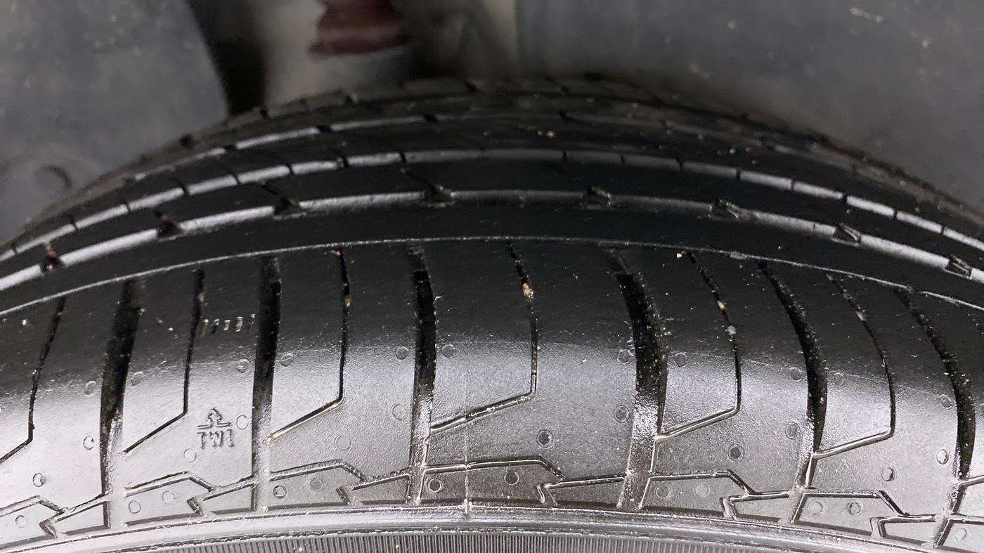 2020 Hyundai Creta 1.5 SX (O) AT, Petrol, Automatic, 50,551 km, Right Rear Tyre Tread