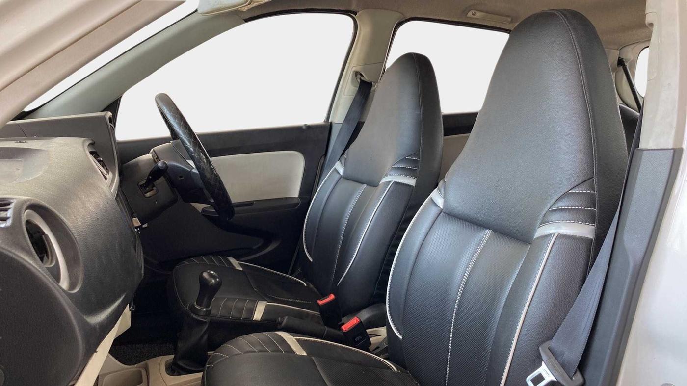 2019 Maruti Alto LXI, Petrol, Manual, 46,640 km, Right Side Front Door Cabin