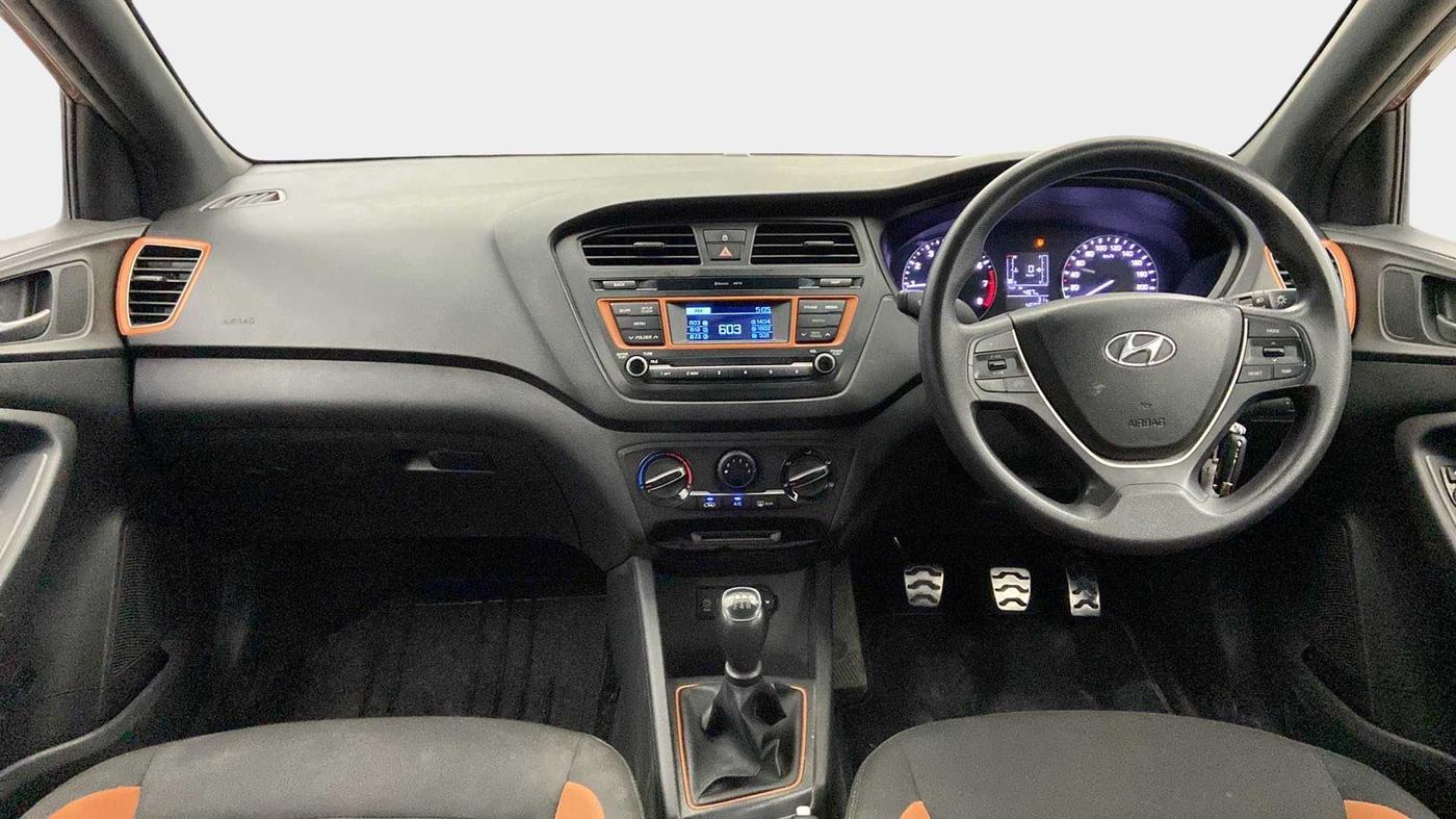 2016 Hyundai i20 Active 1.2 S, Petrol, Manual, 46,923 km, Dashboard