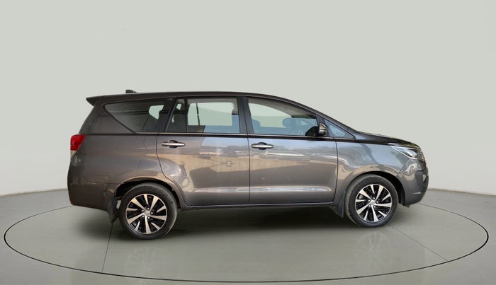 2022 Toyota Innova Crysta 2.7 ZX AT 7 STR, Petrol, Automatic, 14,291 km, Right Side View