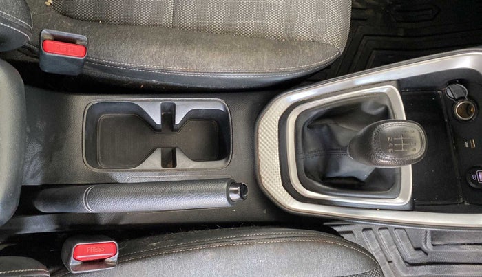2020 KIA SONET HTK PLUS 1.0 IMT, Petrol, Manual, 19,568 km, Gear Lever