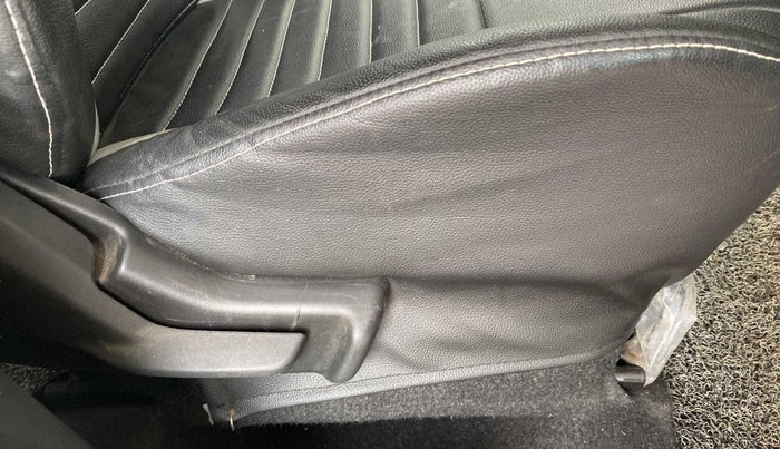 2022 Maruti IGNIS DELTA 1.2, Petrol, Manual, 26,553 km, Driver Side Adjustment Panel