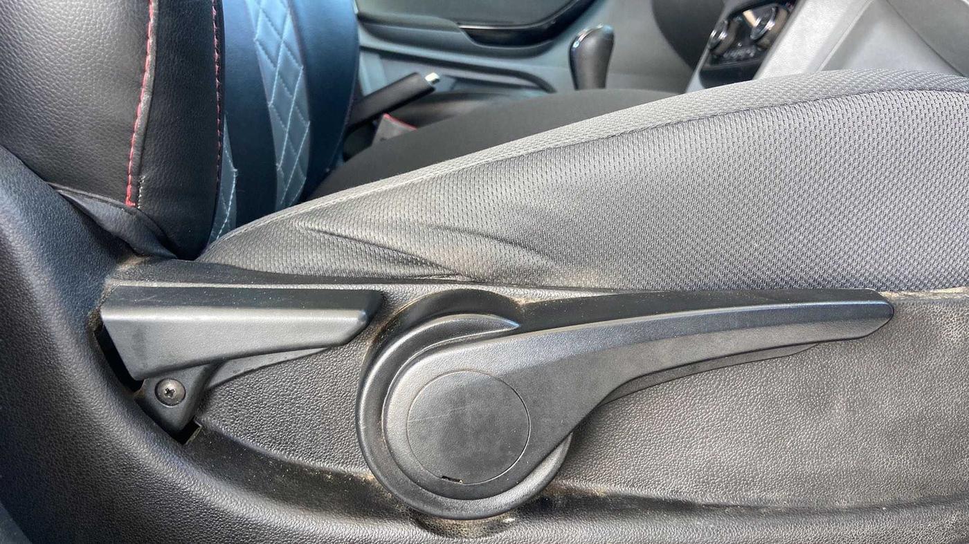 2018 Tata TIGOR XZ (O) PETROL, Petrol, Manual, 83,507 km, Driver Side Adjustment Panel
