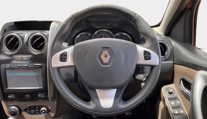 2016 Renault Duster 85 PS RXZ DIESEL, Diesel, Manual, 51,829 km, Steering Wheel Close Up