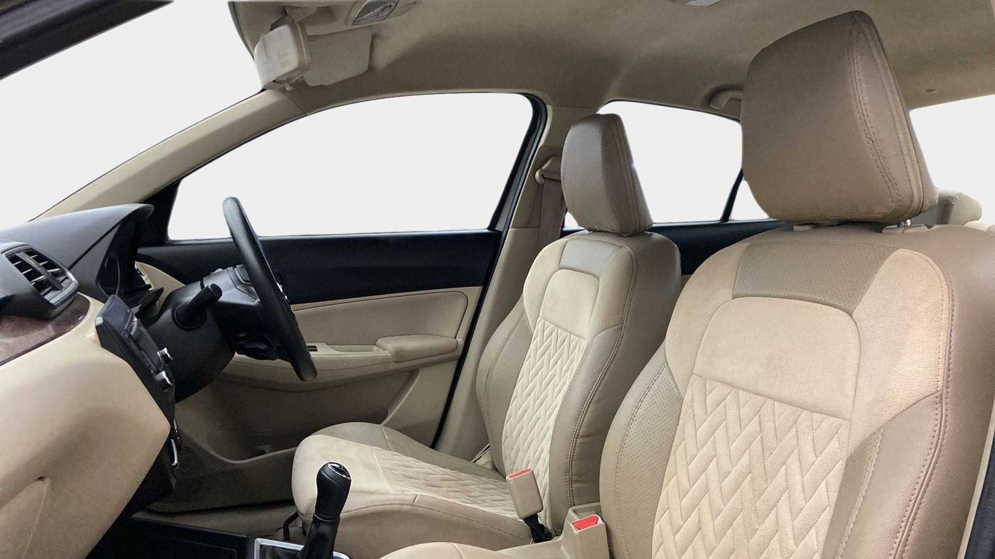 2017 Maruti Dzire VXI, Petrol, Manual, 86,199 km, Right Side Front Door Cabin
