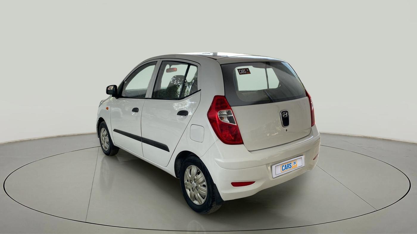2014 Hyundai i10 MAGNA 1.1, CNG, Manual, 87,197 km, Right Back Diagonal