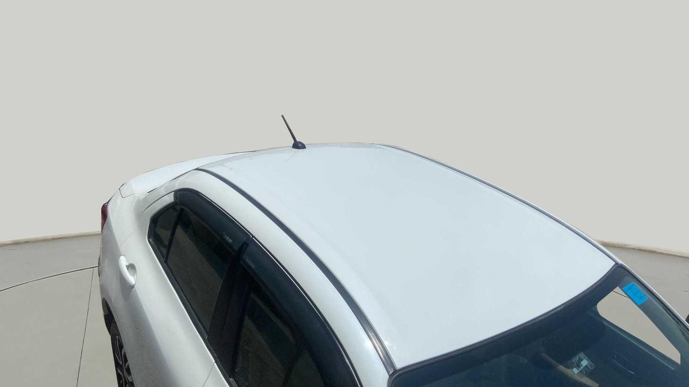 2021 Maruti Dzire VXI, Petrol, Manual, 31,876 km, Roof