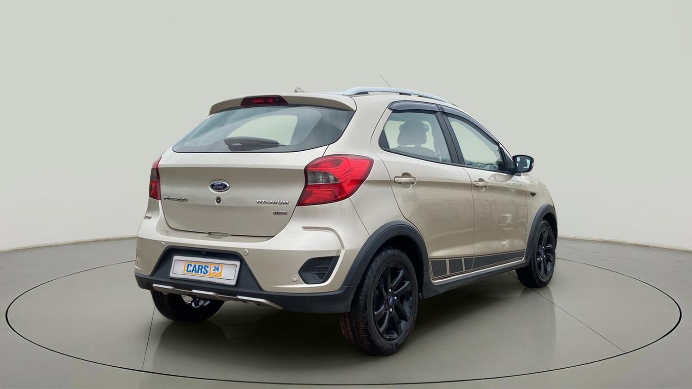 2018 Ford FREESTYLE TITANIUM PLUS 1.5 DIESEL, Diesel, Manual, 33,662 km, Right Back Diagonal