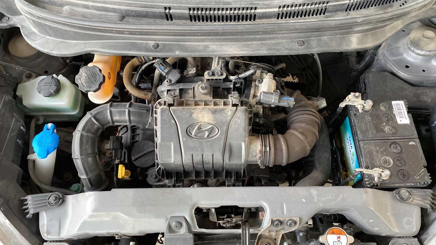 2017 Hyundai Eon ERA +, Petrol, Manual, 4,736 km, Open Bonet