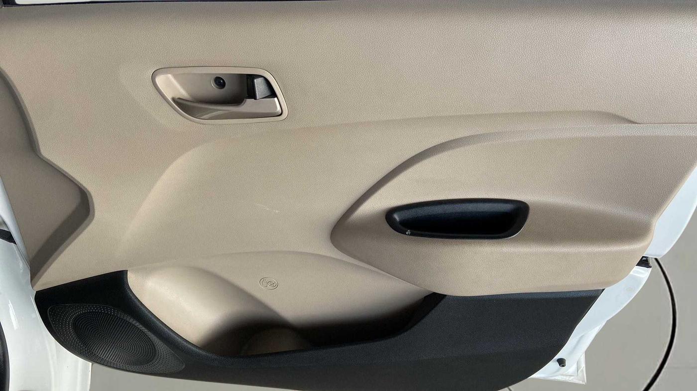 2022 Hyundai NEW SANTRO SPORTZ AMT, Petrol, Automatic, 21,237 km, Driver Side Door Panels Control