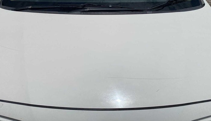 2017 Hyundai Verna 1.6 VTVT SX, Petrol, Manual, 29,763 km, Bonnet (hood) - Slightly dented