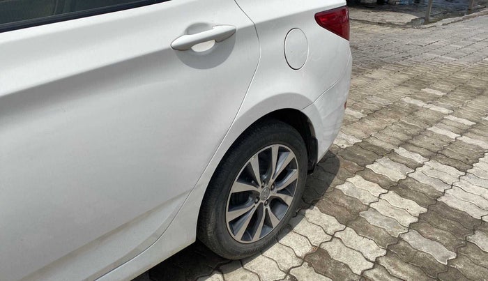 2017 Hyundai Verna 1.6 VTVT SX, Petrol, Manual, 29,763 km, Left quarter panel - Paint has minor damage