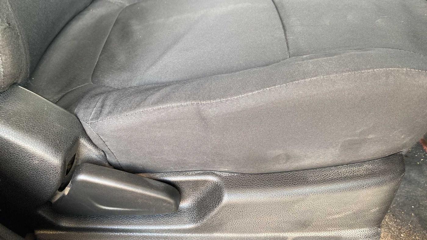2017 Renault Kwid RXL 1.0, Petrol, Manual, 29,223 km, Driver Side Adjustment Panel