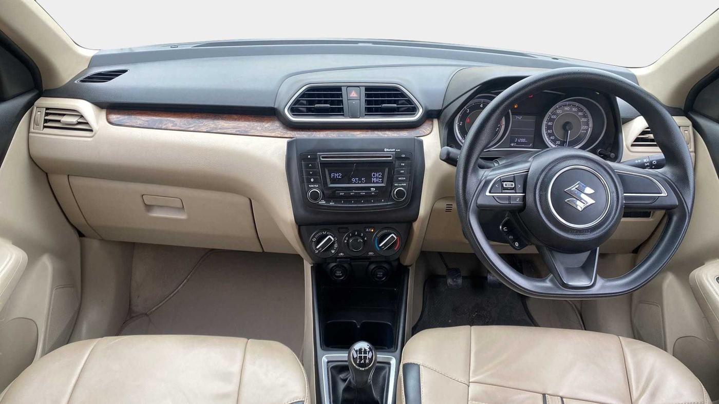 2017 Maruti Dzire VDI, Diesel, Manual, 31,276 km, Dashboard