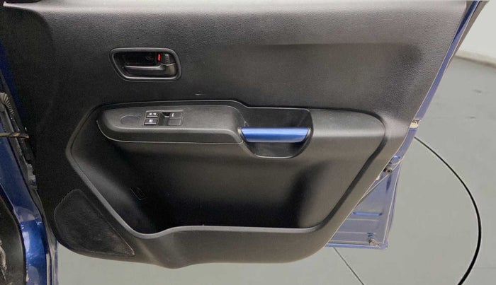 2021 Maruti IGNIS SIGMA 1.2, Petrol, Manual, 17,472 km, Driver Side Door Panels Control